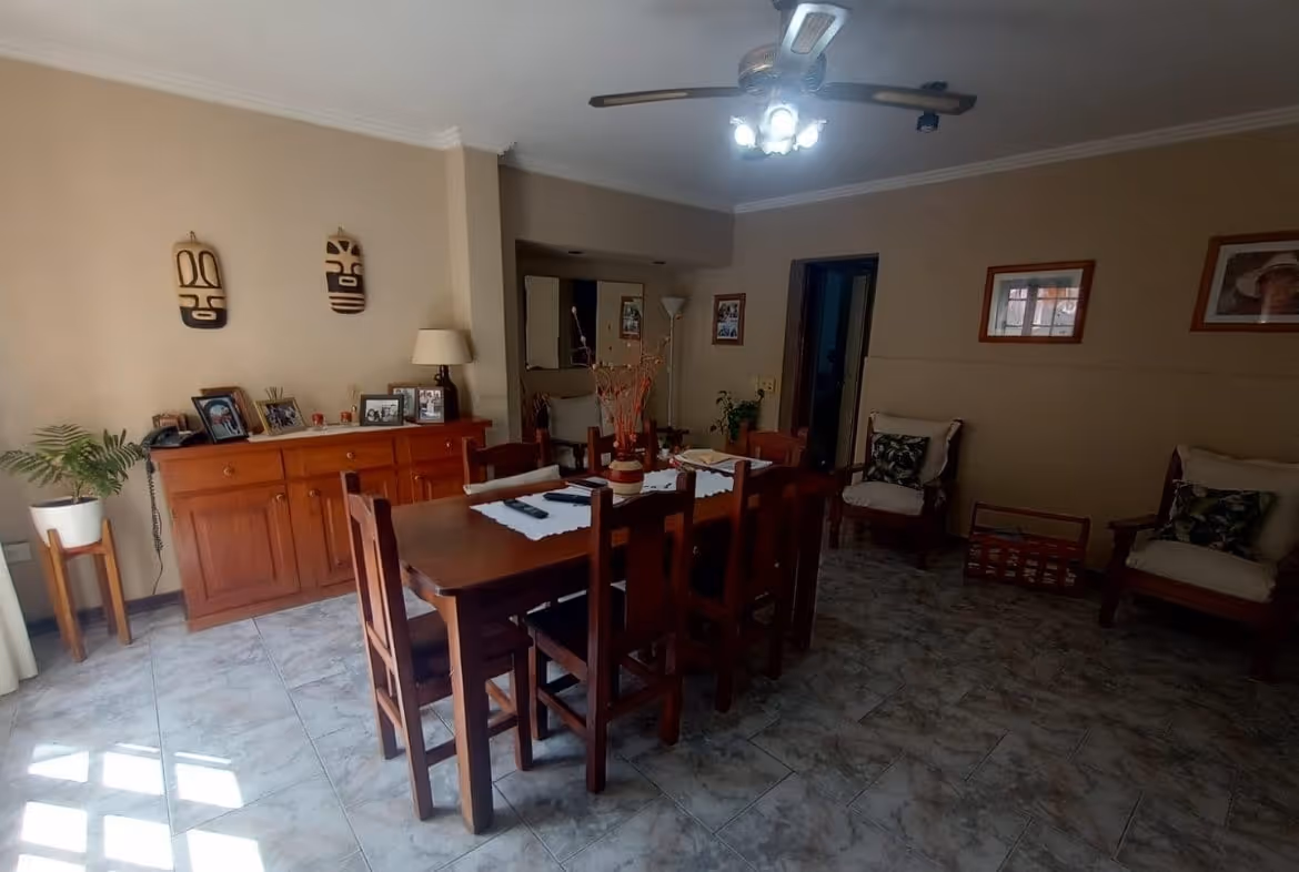 Casa en venta en Balcarce — foto 4
