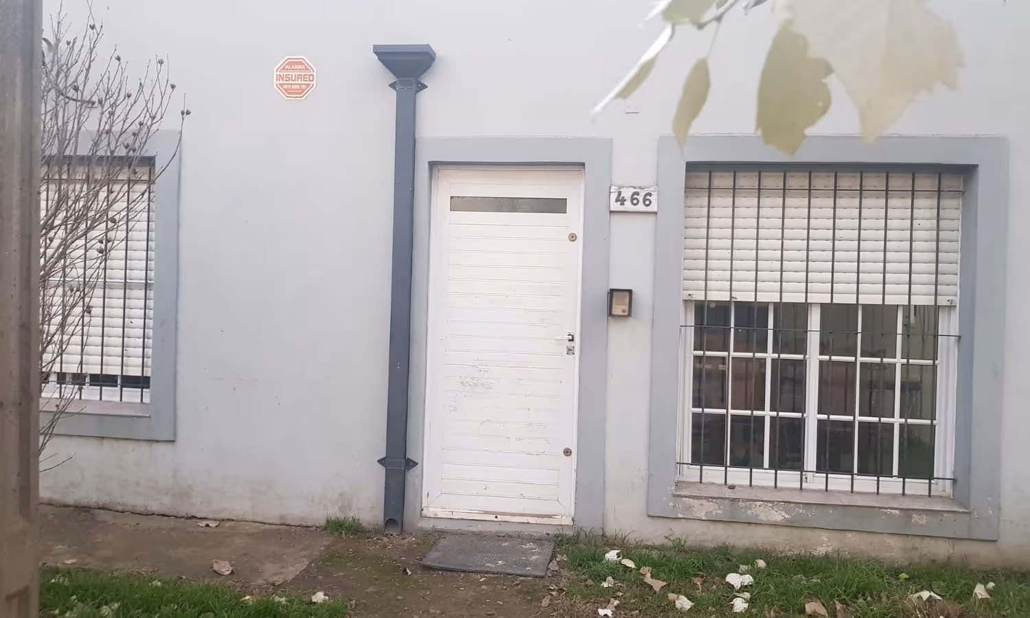 Frente de casa en venta en Balcarce