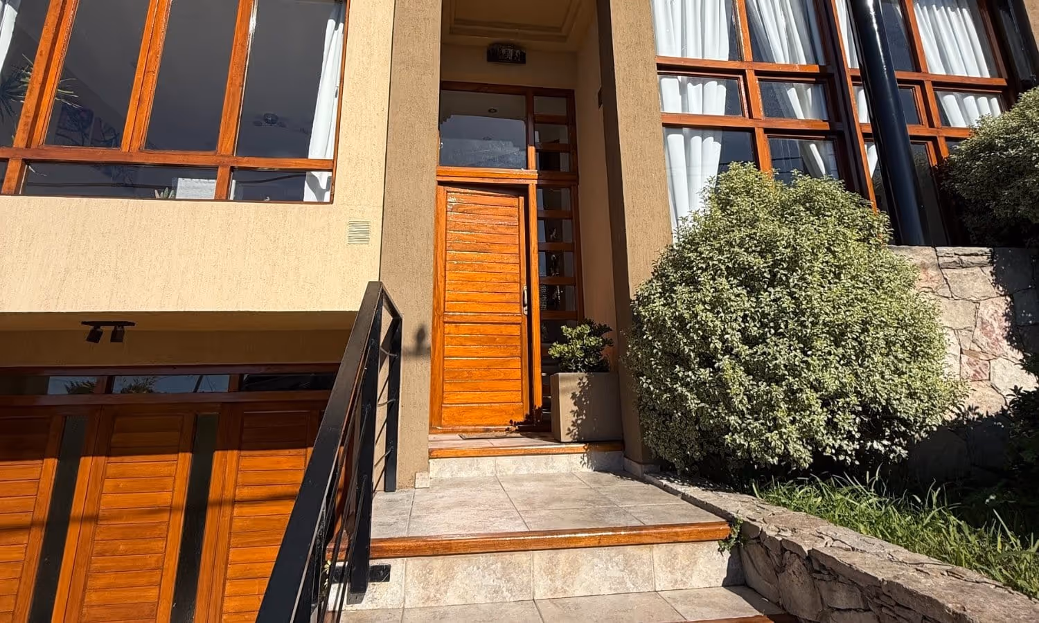 Frente de casa en venta en Balcarce