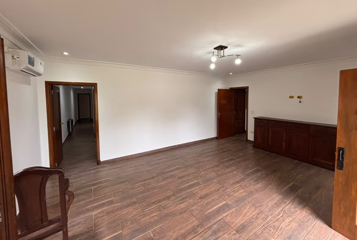 Casa en venta en Balcarce — foto 4