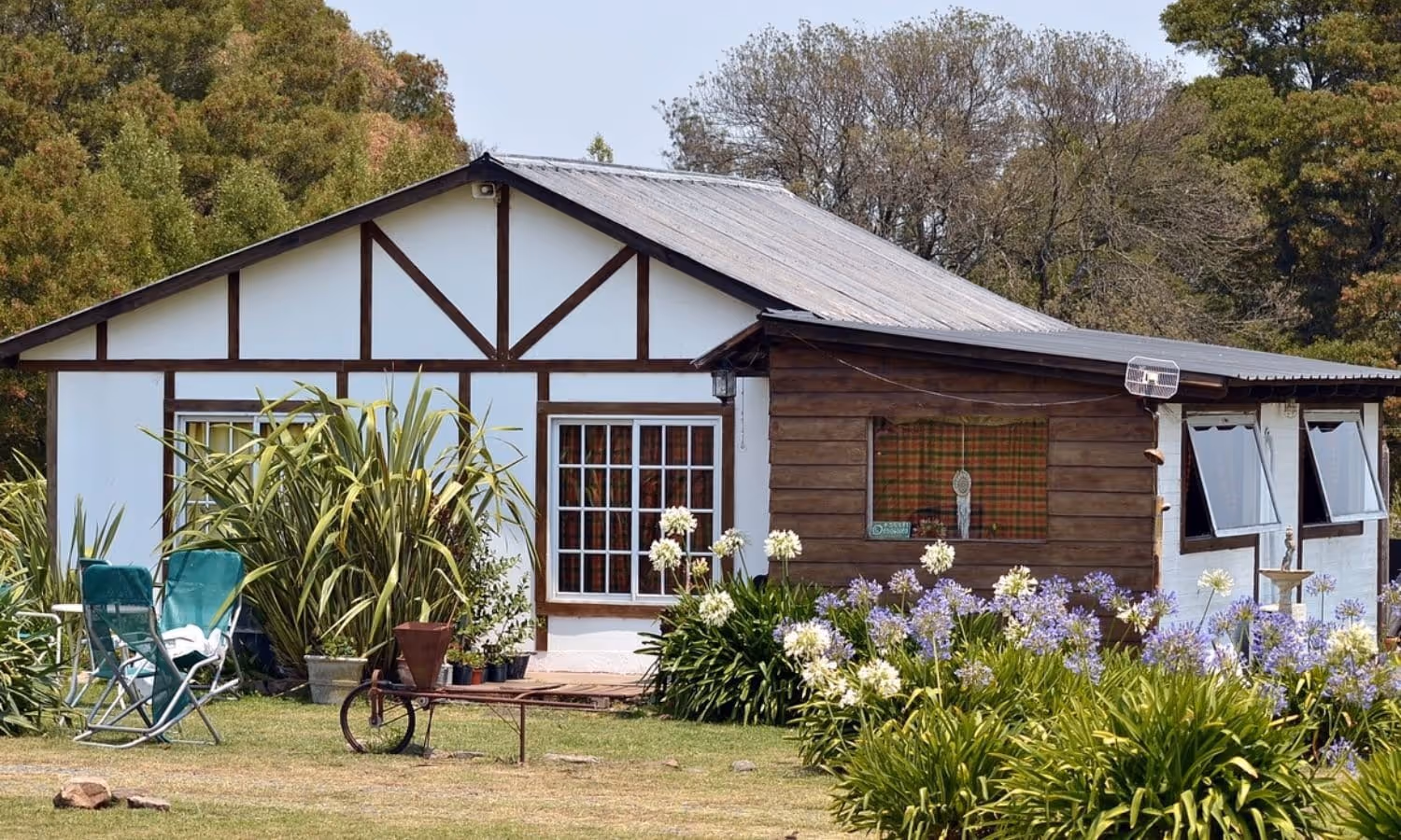 Frente de complejo en venta en Balcarce