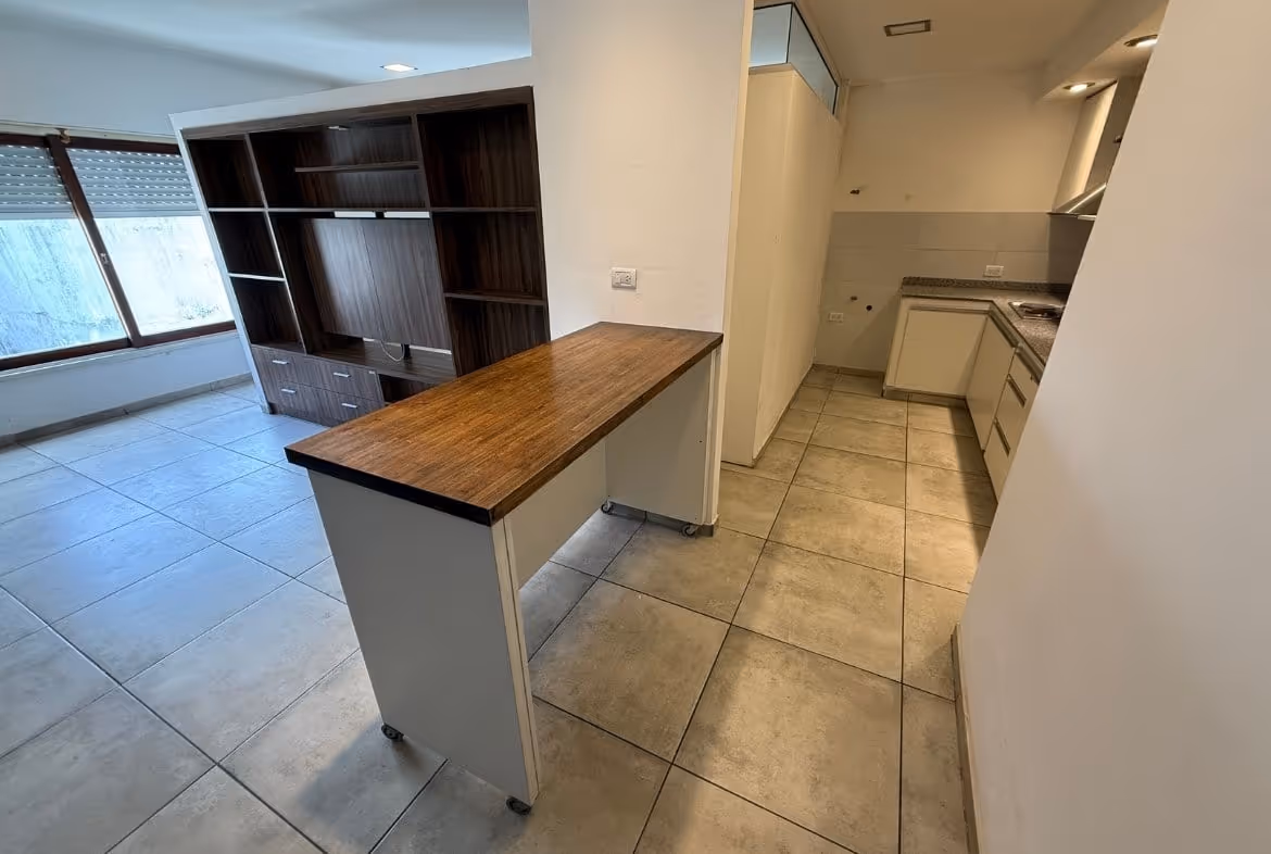 Frente de departamento en venta en Balcarce