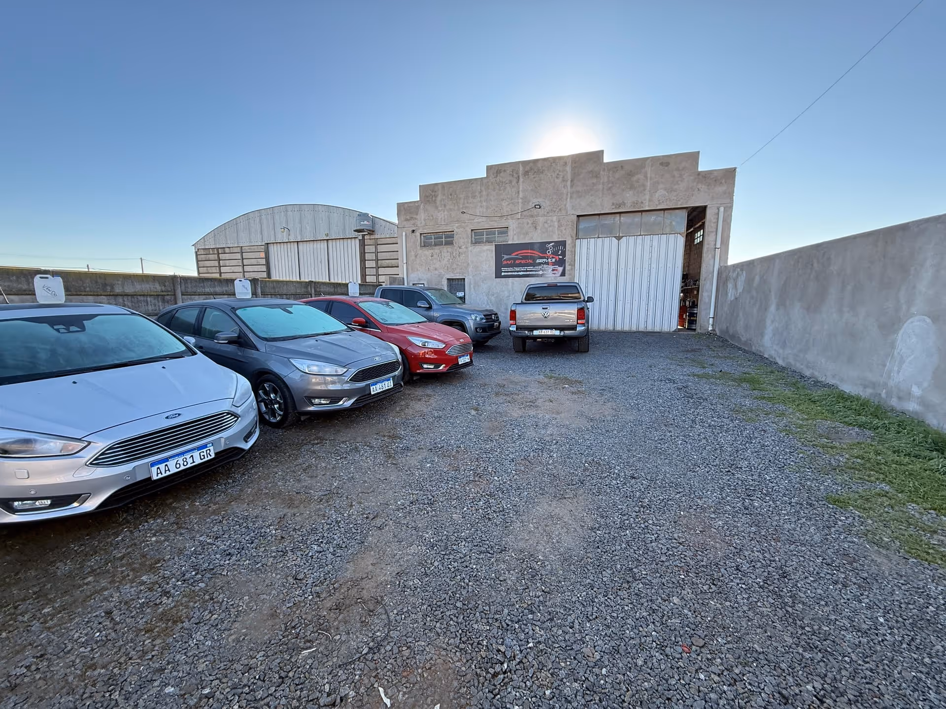 Frente de galpón en venta en Balcarce