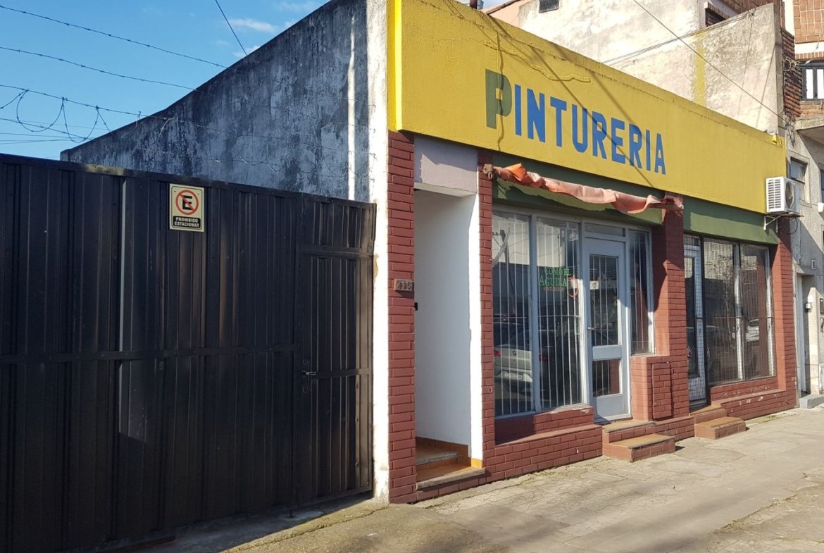 Casa con local en venta en Balcarce